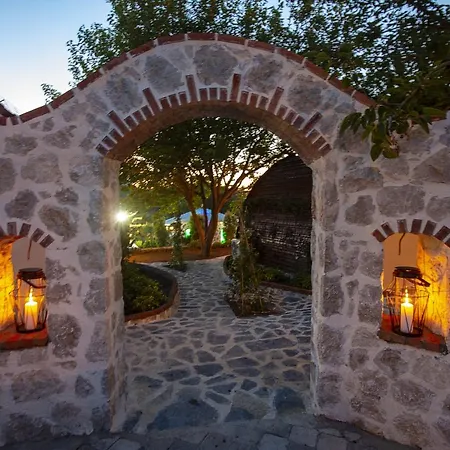 Iksirci Baba Hotell Öludeniz