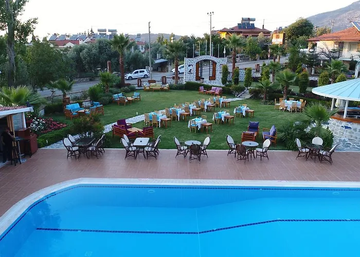 Iksirci Baba Hotell Öludeniz