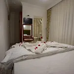 Iksirci Baba Hotel