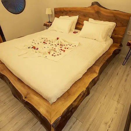 Iksirci Baba فندق 5*