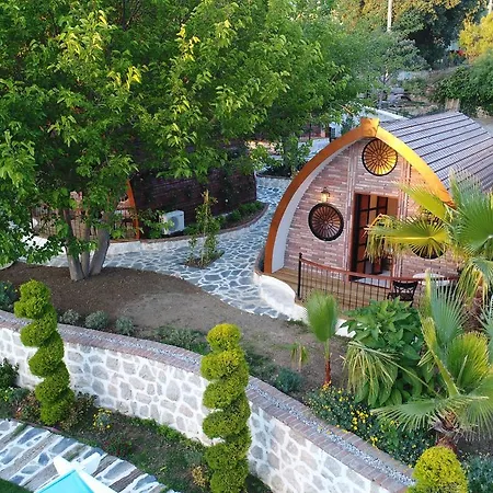 Iksirci Baba Hotel