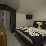 Iksirci Baba فندق