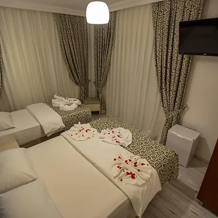 Iksirci Baba Hotell 5*