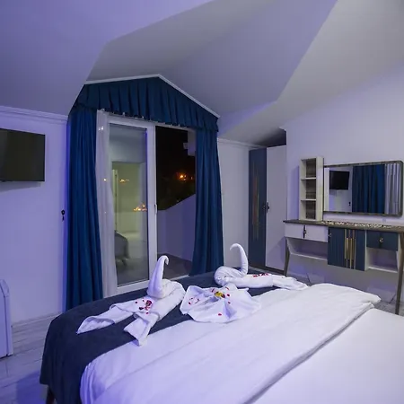 Iksirci Baba Hotell 5*